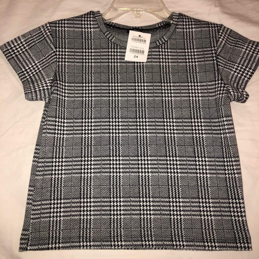 Matching black and white plaid skirt/shirt combo - Picture 2 of 7